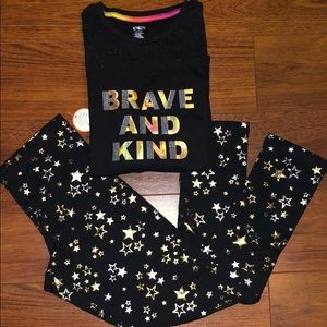 Long sleeve shirt with leggings